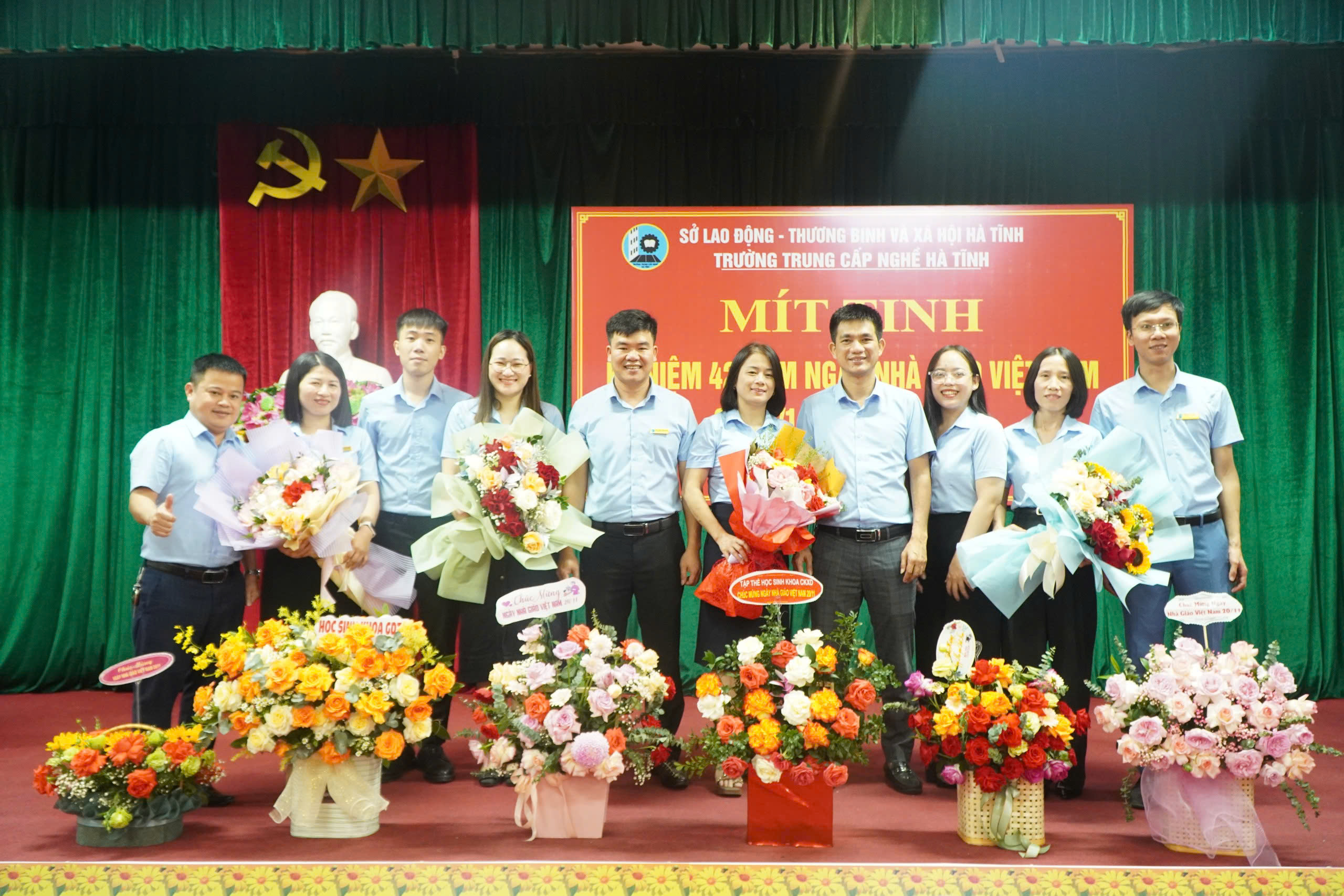 Phòng Đào Tạo - Quản Sinh
