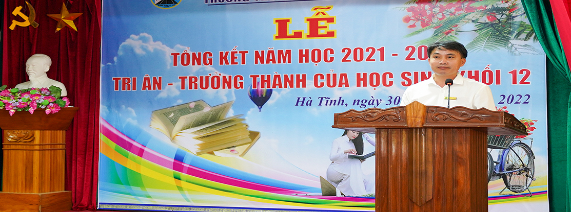 LỄ TỔNG KẾT NĂM HỌC 2021 – 2022 (HỆ GDTX) LỄ TỔNG KẾT NĂM HỌC 2021 – 2022 (HỆ GDTX)