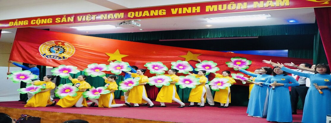 ĐẠI HỘI CÔNG ĐOÀN TRƯỜNG TRUNG CÁP NGHỀ HÀ TĨNH NHIỆM KỲ 2023-2028