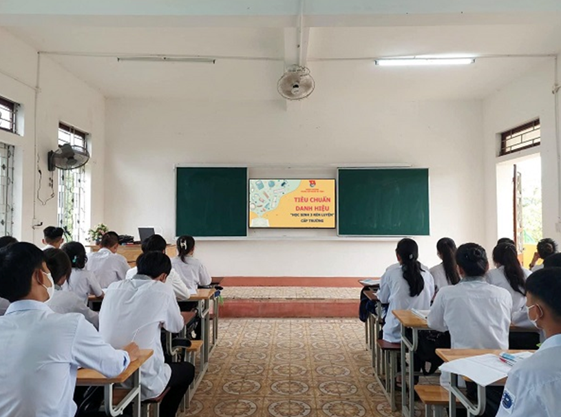 ĐOÀN TRƯỜNG TRUNG CẤP NGHỀ HÀ TĨNH TUYÊN TRUYỀN, LAN TỎA PHONG TRÀO “HỌC SINH 3 RÈN LUYỆN” NĂM HỌC 2023 - 2024